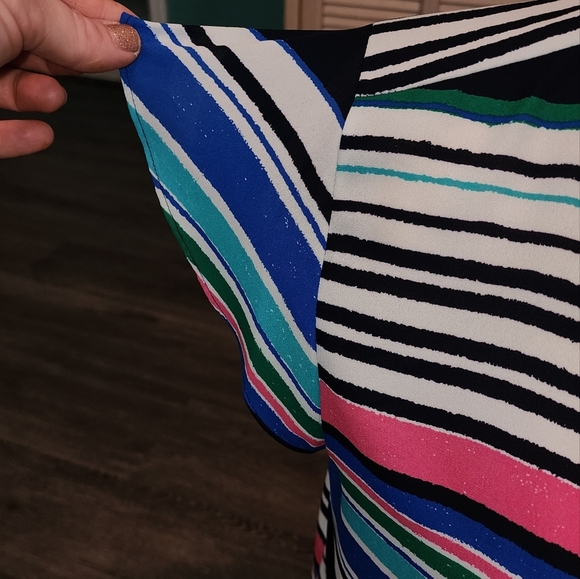 Van Heusen blouse horizontal stripes - Picture 2 of 9